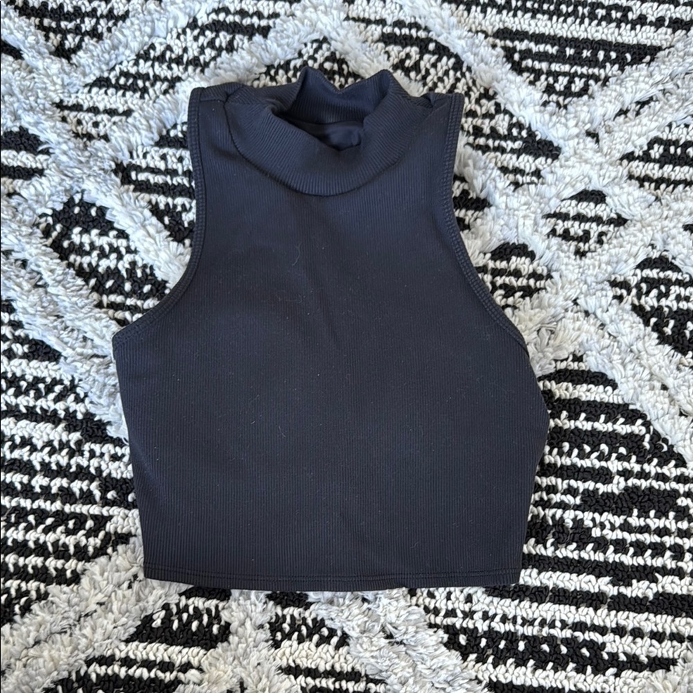 ALO Yoga Black Sleeveless Crop Tank Top with Mandarin Collar